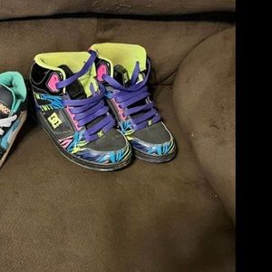 DC shoes